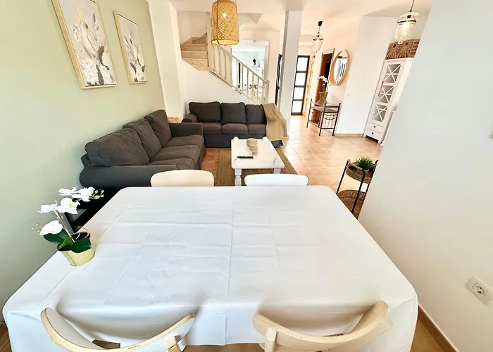 Casa Kai Ocean View- Pool, Three Terraces, Hammocks, Wifi And Private Parking Κοραλέχο